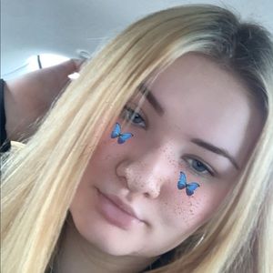 Meet your Posher, Amelie